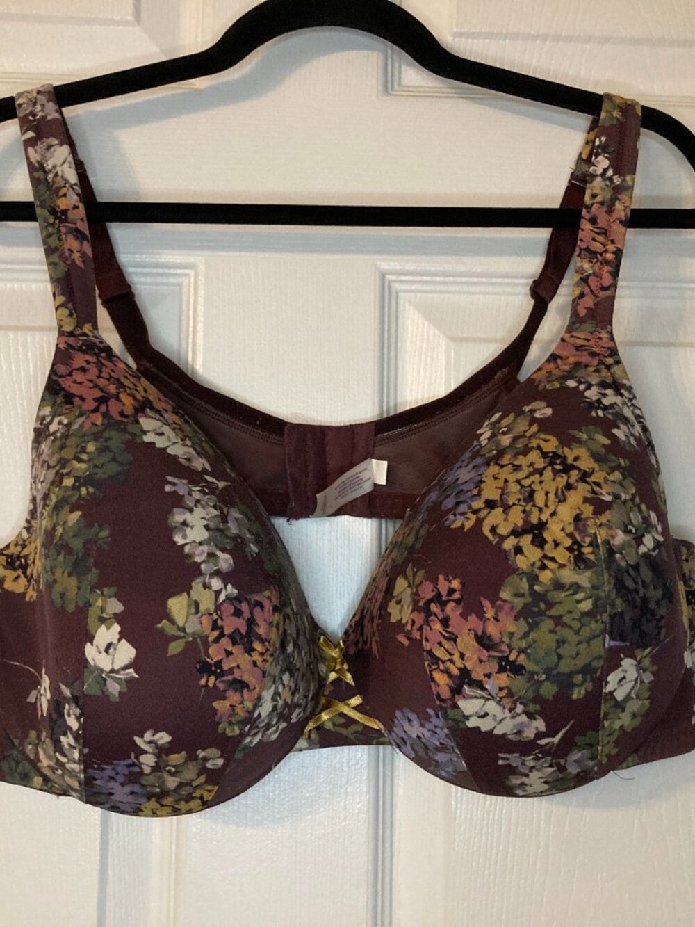Cacique Women's Plum Purple Floral True Embrace Underwire T-Shirt Bra- Size 44C